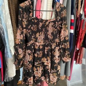 American Eagle Floral Dreas